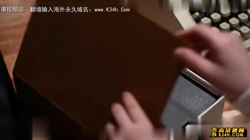 自慰书店-一个男人，两个女人（日韩）